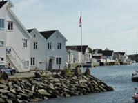 Aufenthalt in Henningsvaer &ndash; &copy; Dirk Schlosser (Eberhardt TRAVEL)