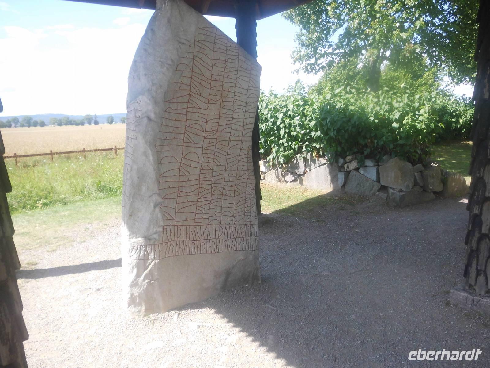 Runenstein von Rök &ndash; &copy; Michael Krause (Eberhardt TRAVEL)
