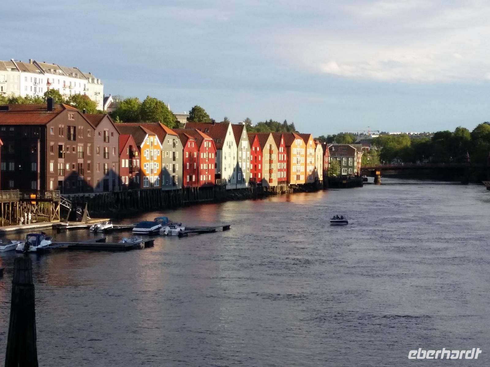 21.06.15: Trondheim &ndash; &copy; Bernhard Sieber (Eberhardt TRAVEL)