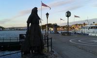 T7 Die Klippfischfrau. Das Wahrzeichen von Kristiansund. &ndash; &copy; Björn Jansen (Eberhardt TRAVEL)