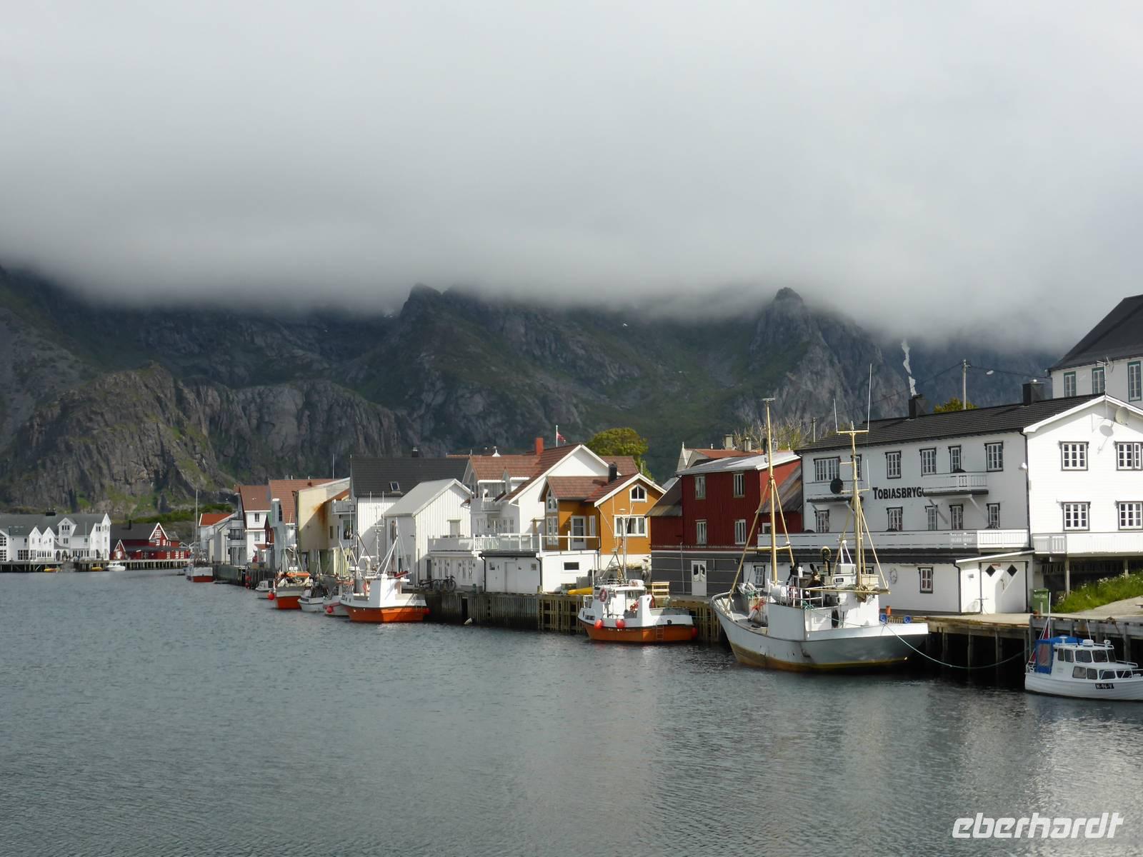 019-Henningsvaer &ndash; &copy; Dirk Schlosser (Eberhardt TRAVEL)