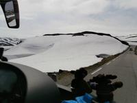 Schneeweg Norwegen &ndash; &copy; Ingrid Langer (Eberhardt TRAVEL)