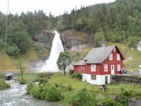 Steindalsfossen &ndash; &copy; Ingrid Langer (Eberhardt TRAVEL)
