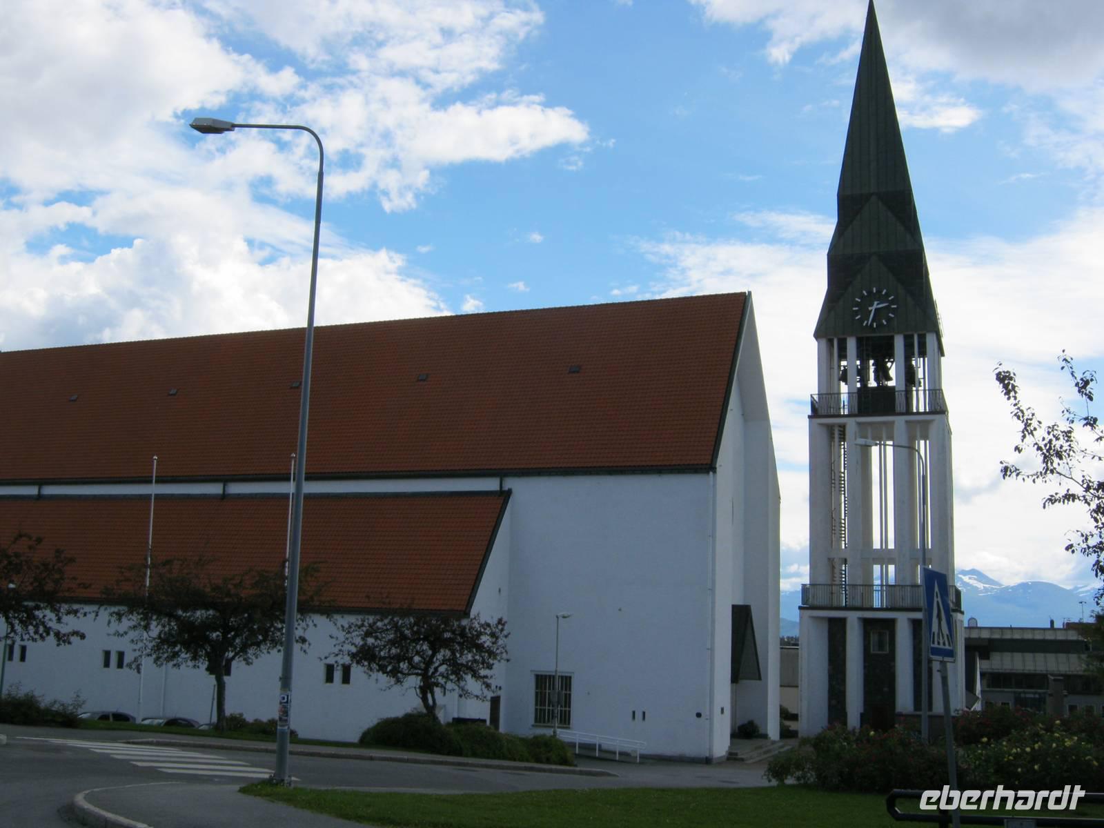 Domkirche in Molde &ndash; &copy; Bernhard Rink (Eberhardt TRAVEL)