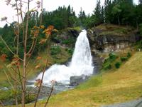 Steinsdalsfoss &ndash; &copy; Steffen Mucke (Eberhardt TRAVEL)