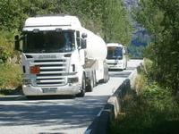 Immer wieder Gegenverkehr &ndash; &copy; Gabriele Schwarze (Eberhardt TRAVEL)