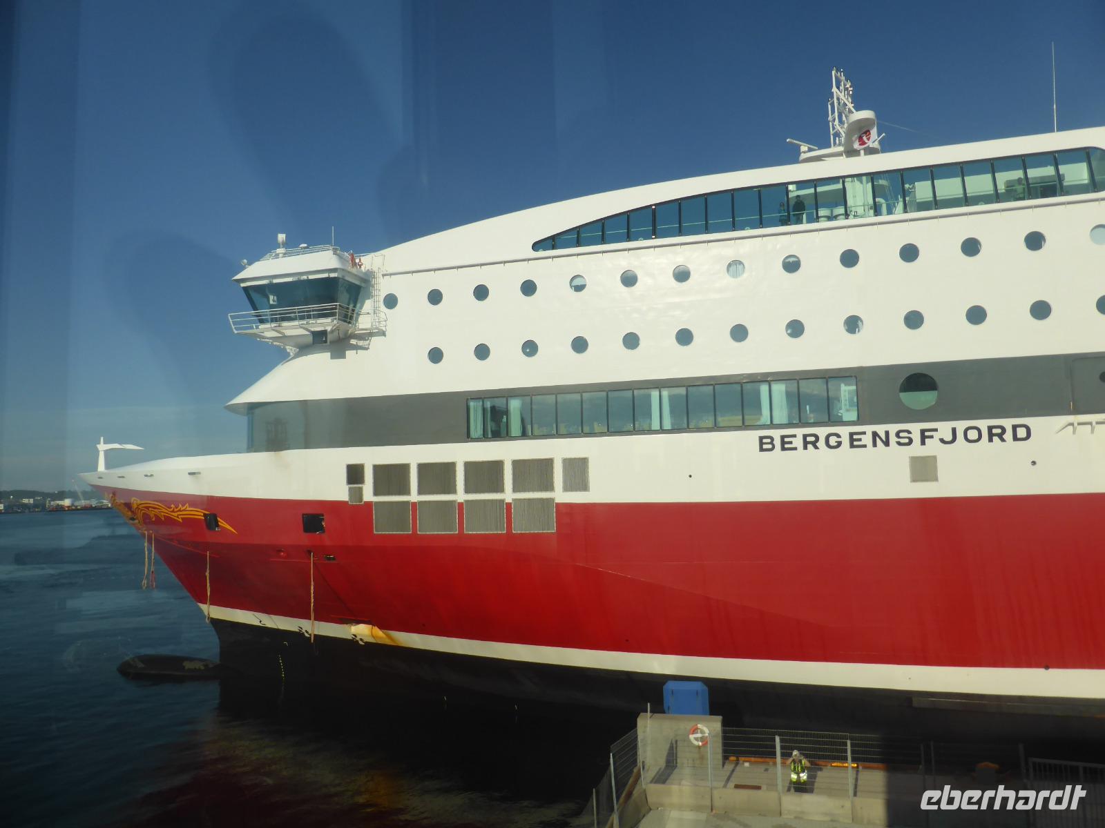 141-Tananger-Hirtshals &ndash; &copy; Dirk Schlosser (Eberhardt TRAVEL)