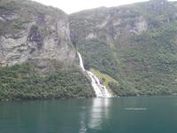 Freier Wasserfall