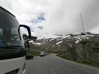 Djupvasshytta Busstop &ndash; &copy; Ingrid Langer (Eberhardt TRAVEL)