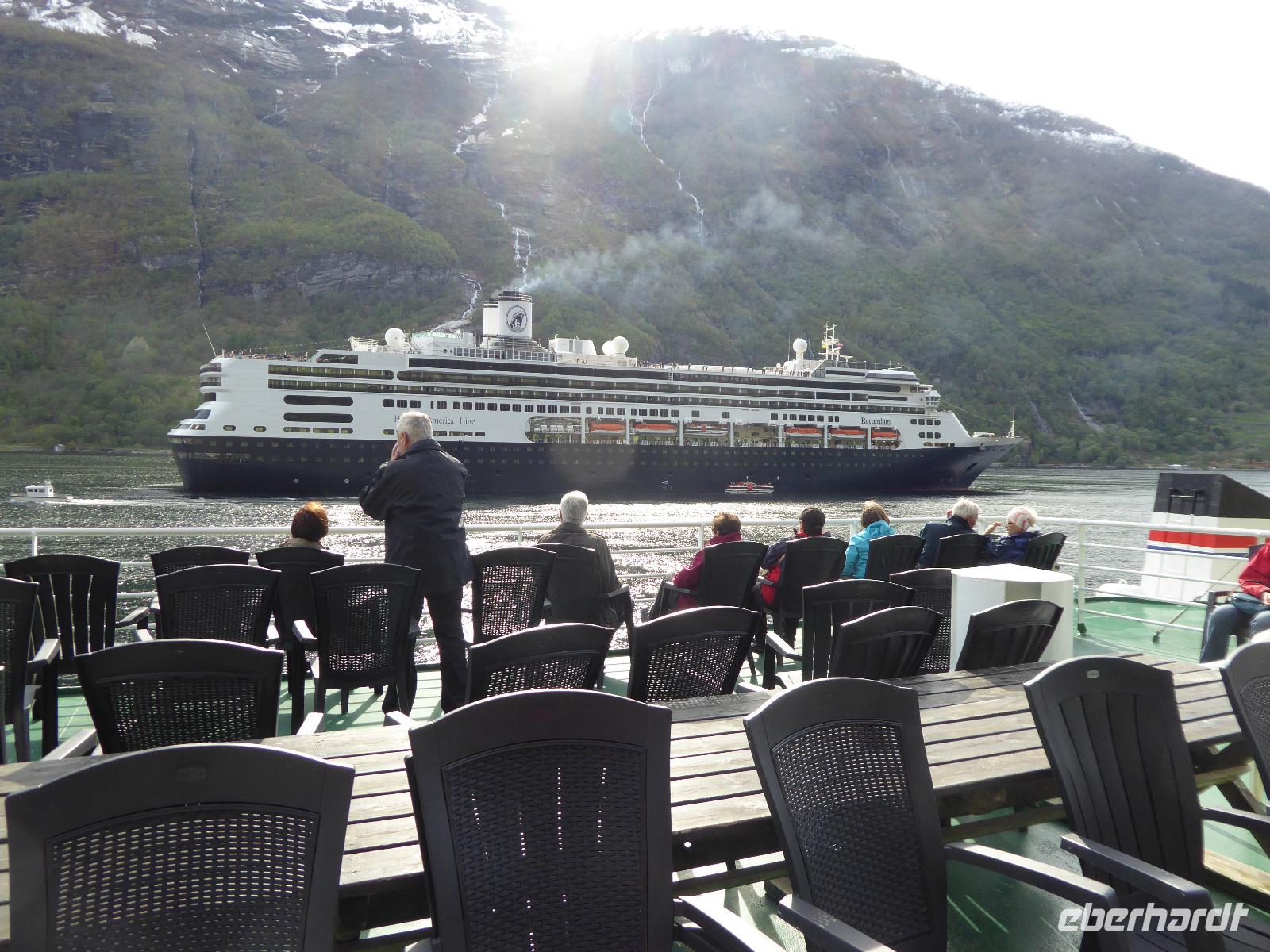 Kreuzfahrt auf dem Geirangerfjord &ndash; &copy; Sabine Letzybyll (Eberhardt TRAVEL)