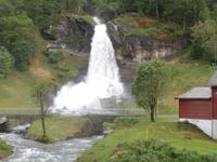 Steindalsfossen &ndash; &copy; Ingrid Langer (Eberhardt TRAVEL)