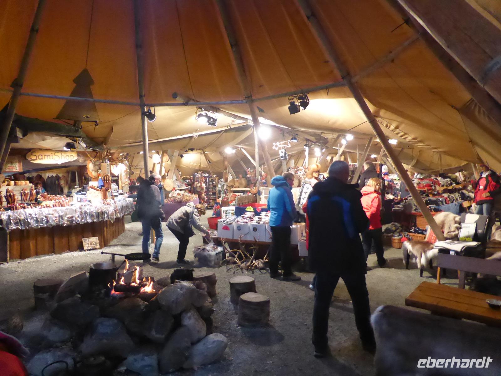049-Sami-Zelt &ndash; &copy; Dirk Schlosser (Eberhardt TRAVEL)