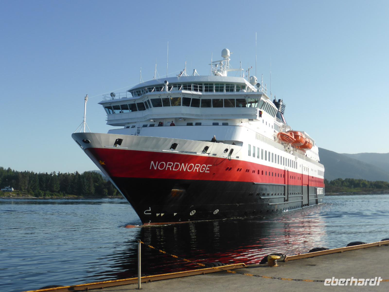 110-Hurtigrute &ndash; &copy; Dirk Schlosser (Eberhardt TRAVEL)