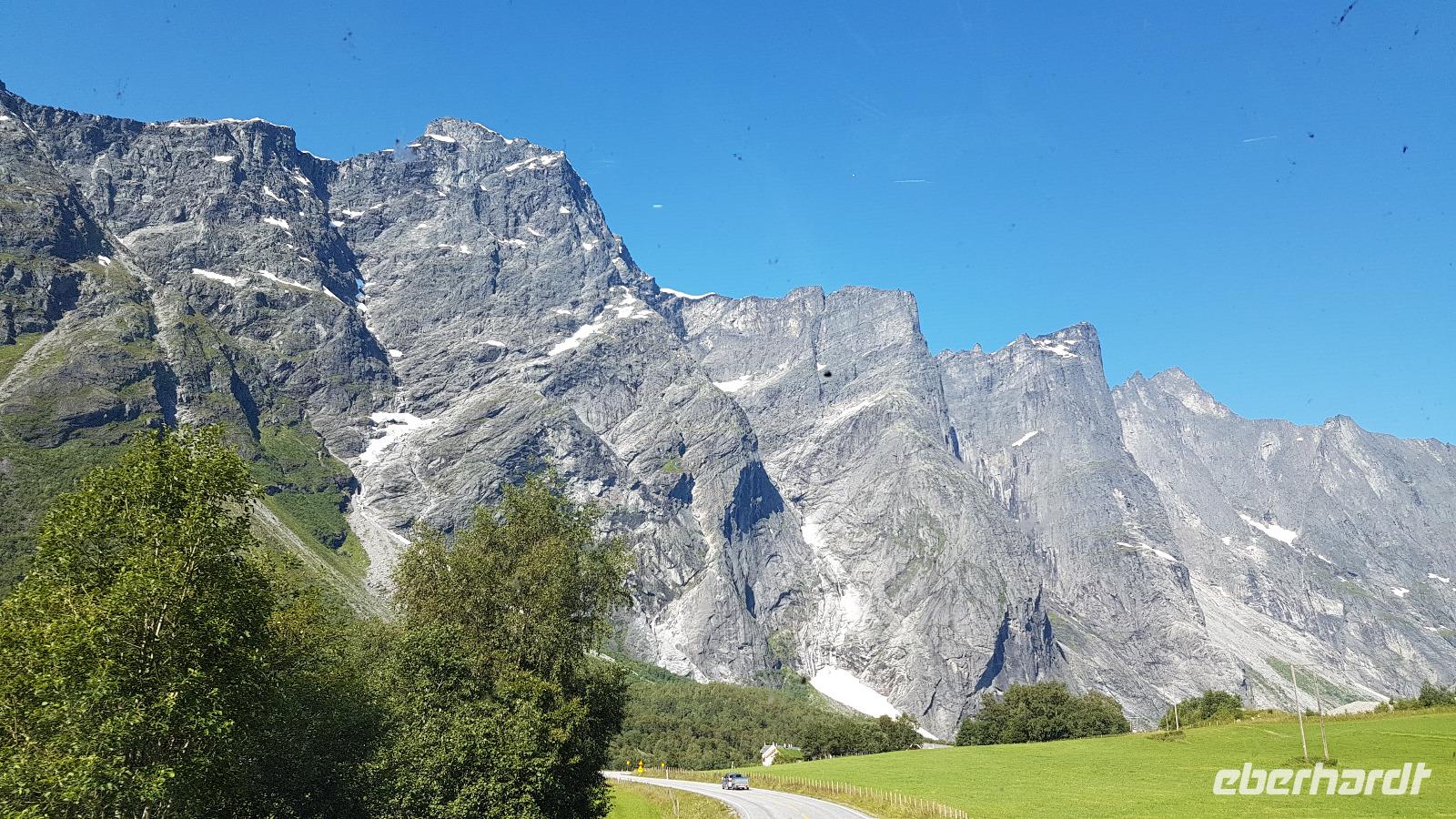 Bergwelt Romsdal &ndash; &copy; Kristina Hesse (Eberhardt TRAVEL)