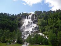 Tvindefossen &ndash; &copy; Ingrid Langer (Eberhardt TRAVEL)