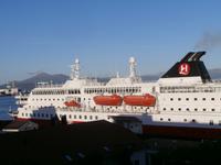 Hurtigruten in Molde &ndash; &copy; Ingrid Langer (Eberhardt TRAVEL)