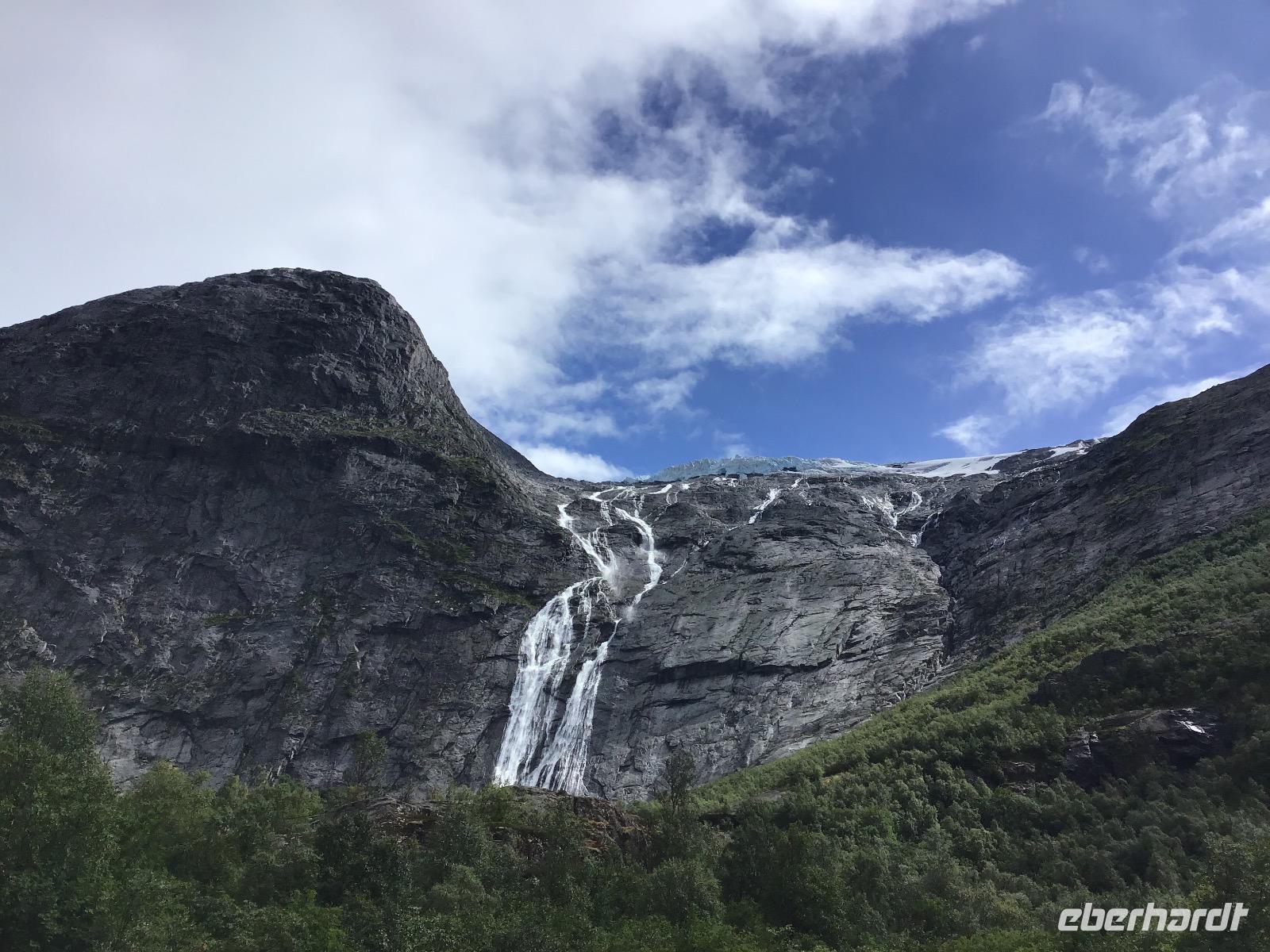 Am Briksdalsbreen &ndash; &copy; Sabine Letzybyll (Eberhardt TRAVEL)