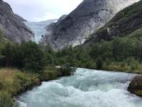 Am Briksdalsbreen &ndash; &copy; Sabine Letzybyll (Eberhardt TRAVEL)
