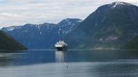 Hellesylt- Mein Schiff kommt aus dem Geirangerfjord &ndash; &copy; Annette Weise (Eberhardt TRAVEL)