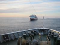 Wir treffen die MS Finnmarken &ndash; &copy; Anne Sturm (Eberhardt TRAVEL)