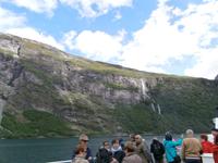 Fjordkreuzfahrt im Geiranger &ndash; &copy; Ingrid Langer (Eberhardt TRAVEL)