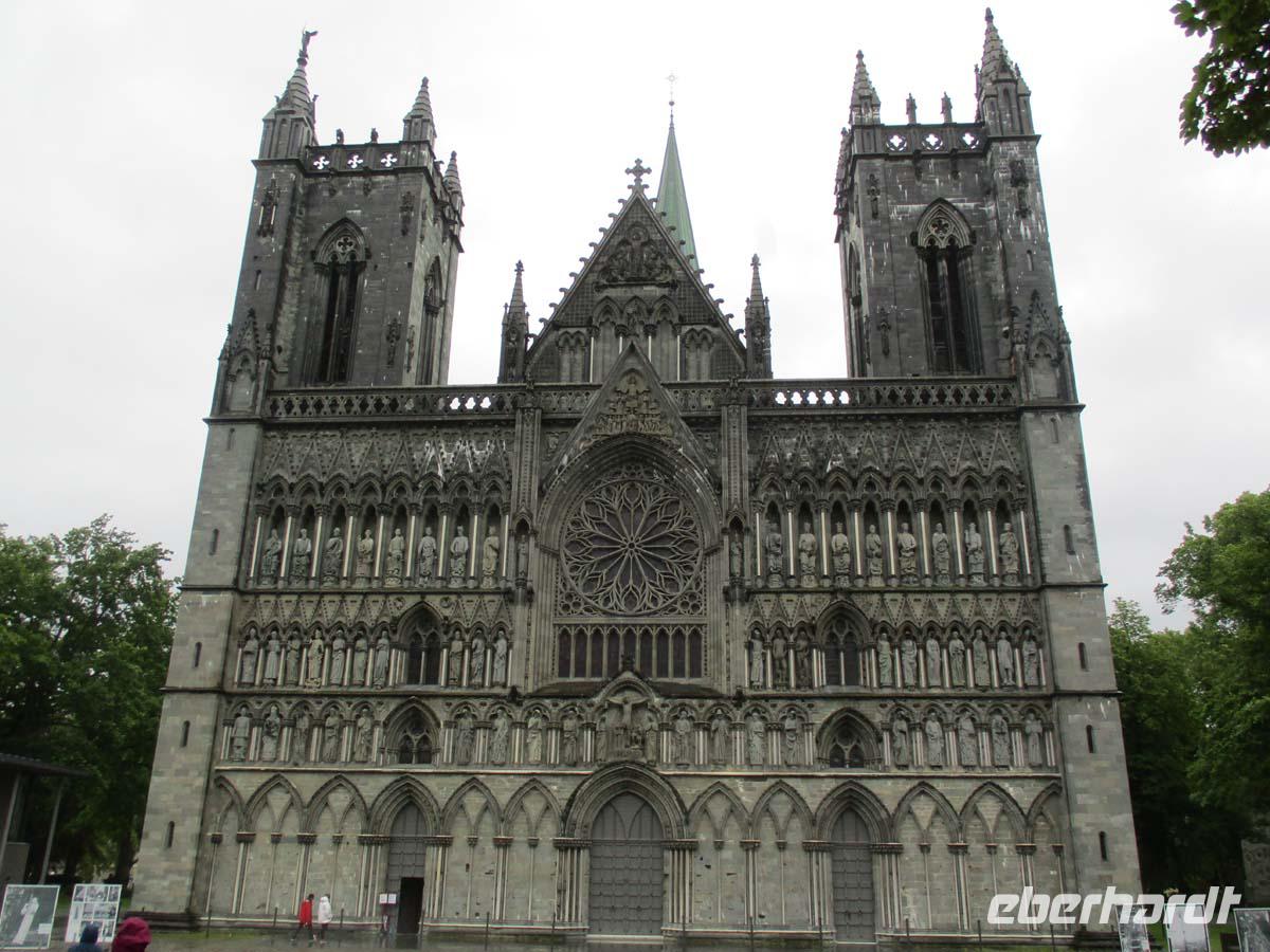 Westwerk des Nidarosdoms &ndash; &copy; Peter Rudolph (Eberhardt TRAVEL)