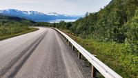 173 Hinunter zum Ofotfjord &ndash; &copy; Konrad Füssel (Eberhardt TRAVEL)