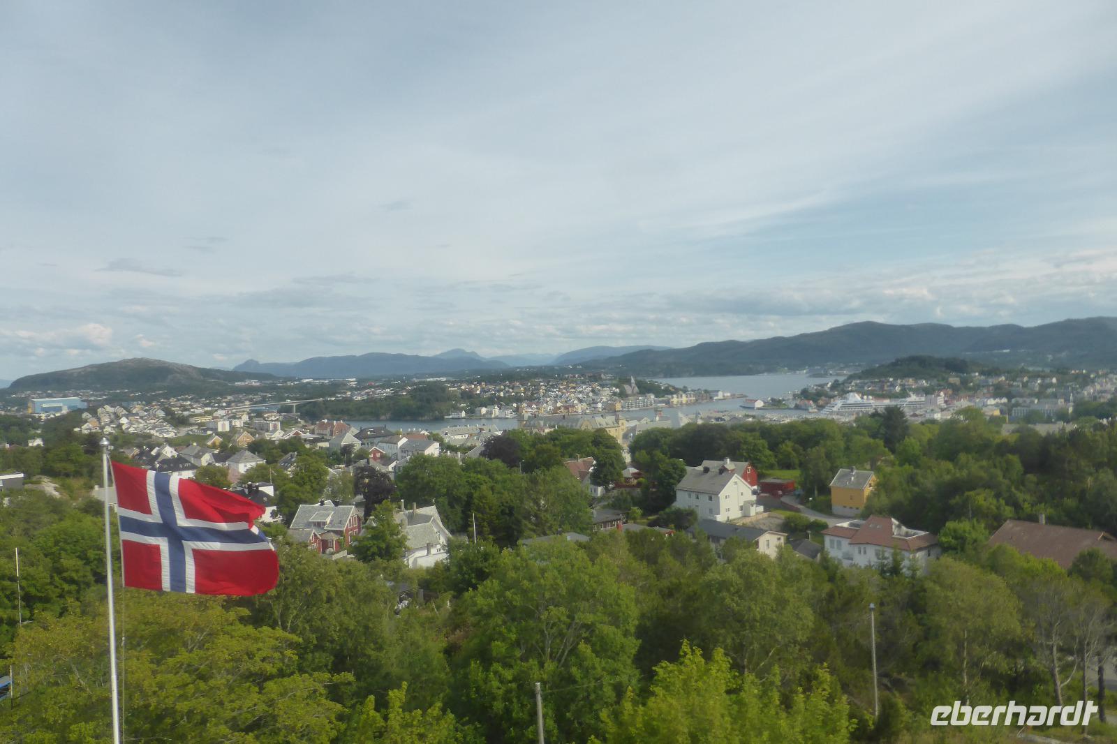 060-Kristiansund &ndash; &copy; Dirk Schlosser (Eberhardt TRAVEL)