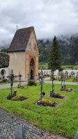 Friedhof in Wiesen &ndash; &copy; Ria Heilmann (Eberhardt TRAVEL)