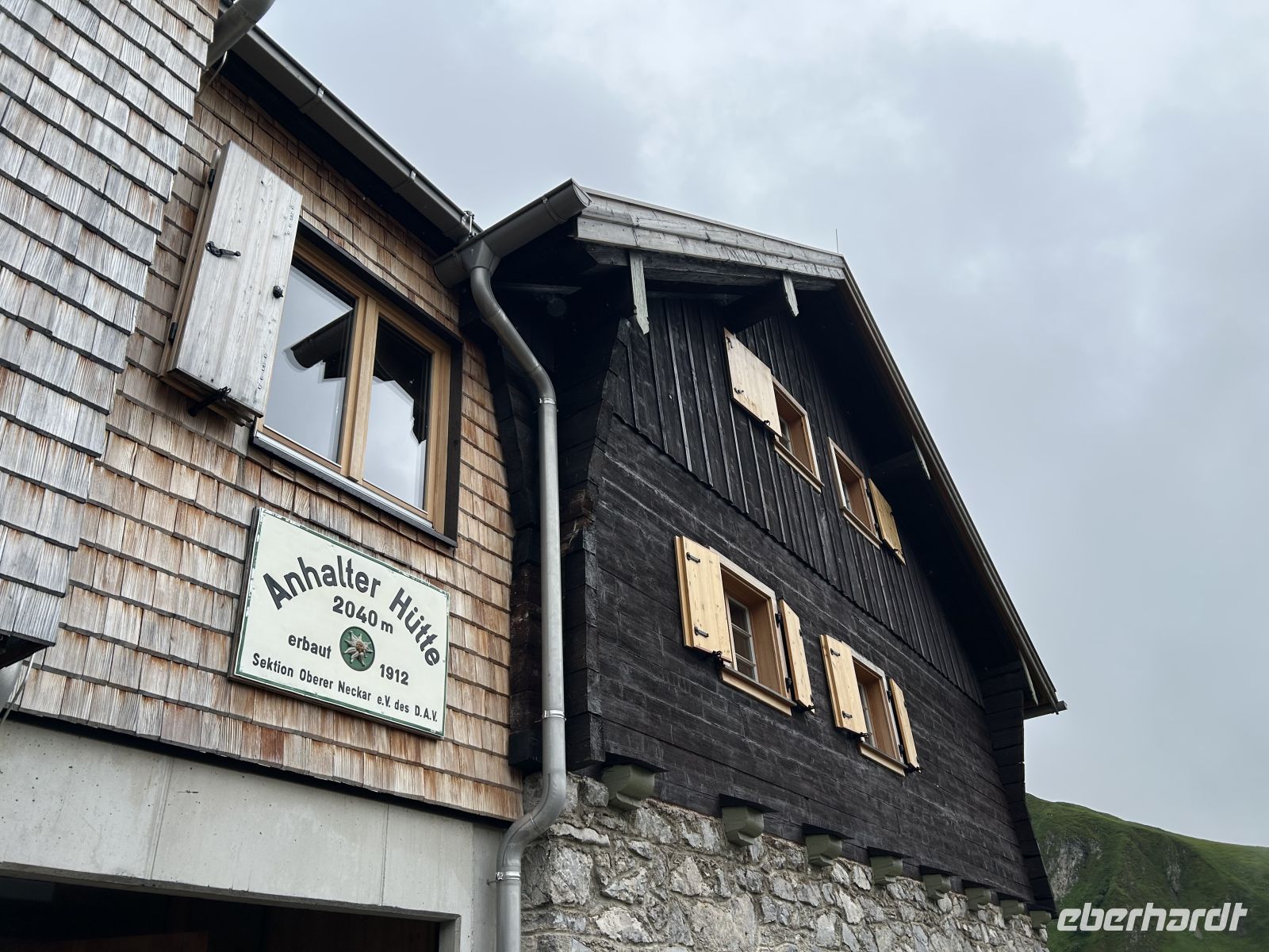 Anhalter Hütte (2.040 Meter) &ndash; &copy; Patrick Fritzsche (Eberhardt TRAVEL)