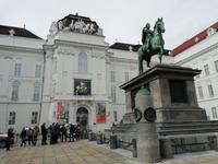 Am Josefsplatz &ndash; &copy; Martina Pötschke (Eberhardt TRAVEL)