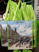 Auf dem Naschmarkt &ndash; &copy; Martina Pötschke (Eberhardt TRAVEL)