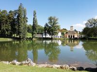 Im Schlosspark &ndash; &copy; Martina Pötschke (Eberhardt TRAVEL)