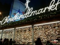 Wiener Christkindlmarkt  &ndash; &copy; Martina Pötschke (Eberhardt TRAVEL)