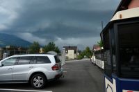 Die Wolken ziehen sich zusammen