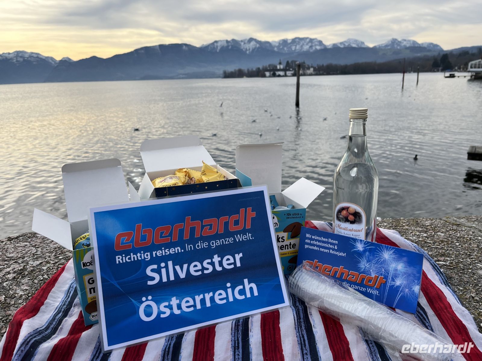 Silvestergruß am Traunsee.JPG &ndash; &copy; Heike Wunder (Eberhardt TRAVEL)