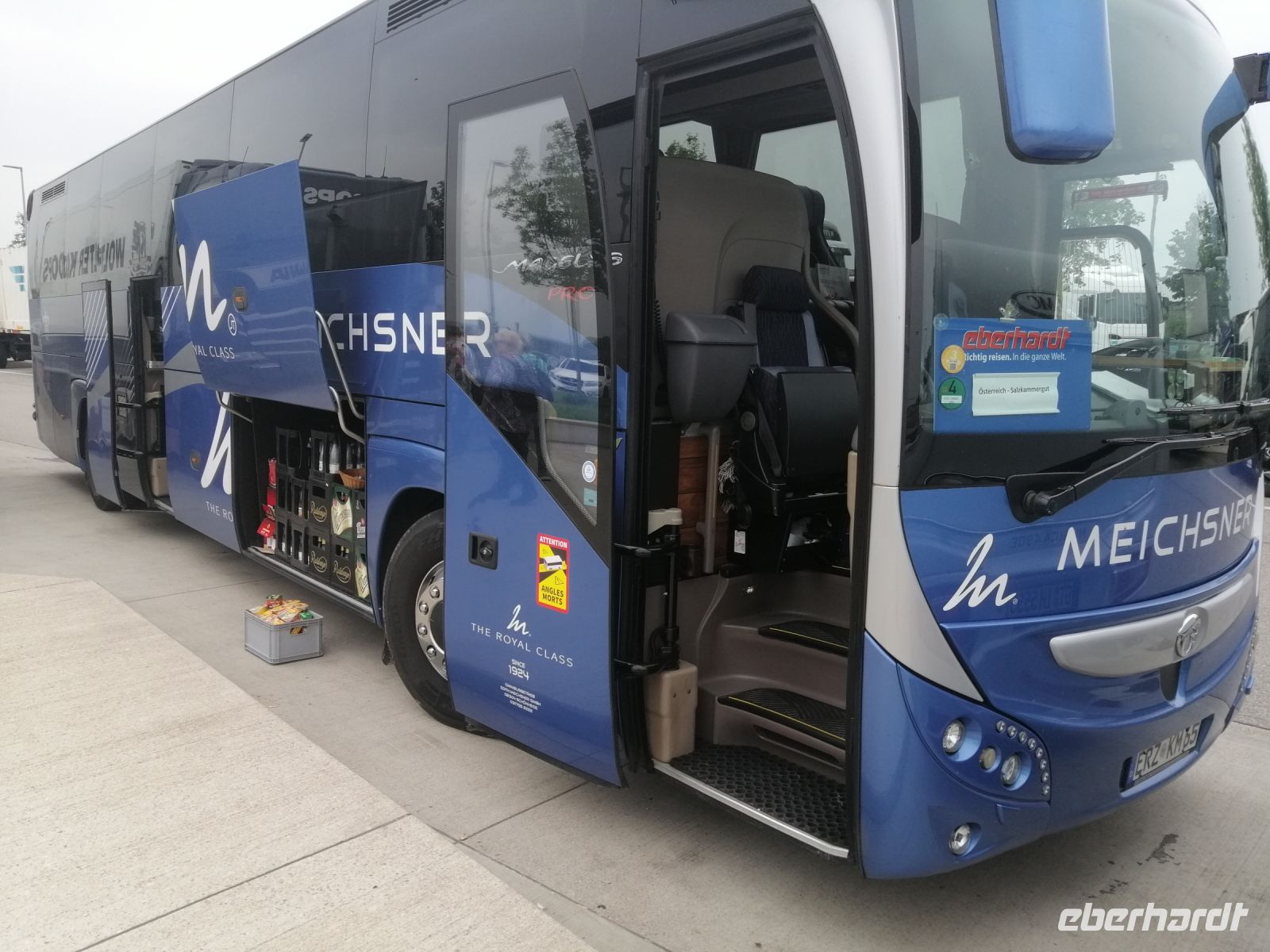 unser Reisebus ist gut für die Fahrt vorbereitet! &ndash; &copy; Andrey Kulikov (Eberhardt TRAVEL)