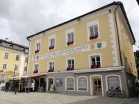 Freizeit in Mondsee: das Rathaus &ndash; &copy; Andrey Kulikov (Eberhardt TRAVEL)