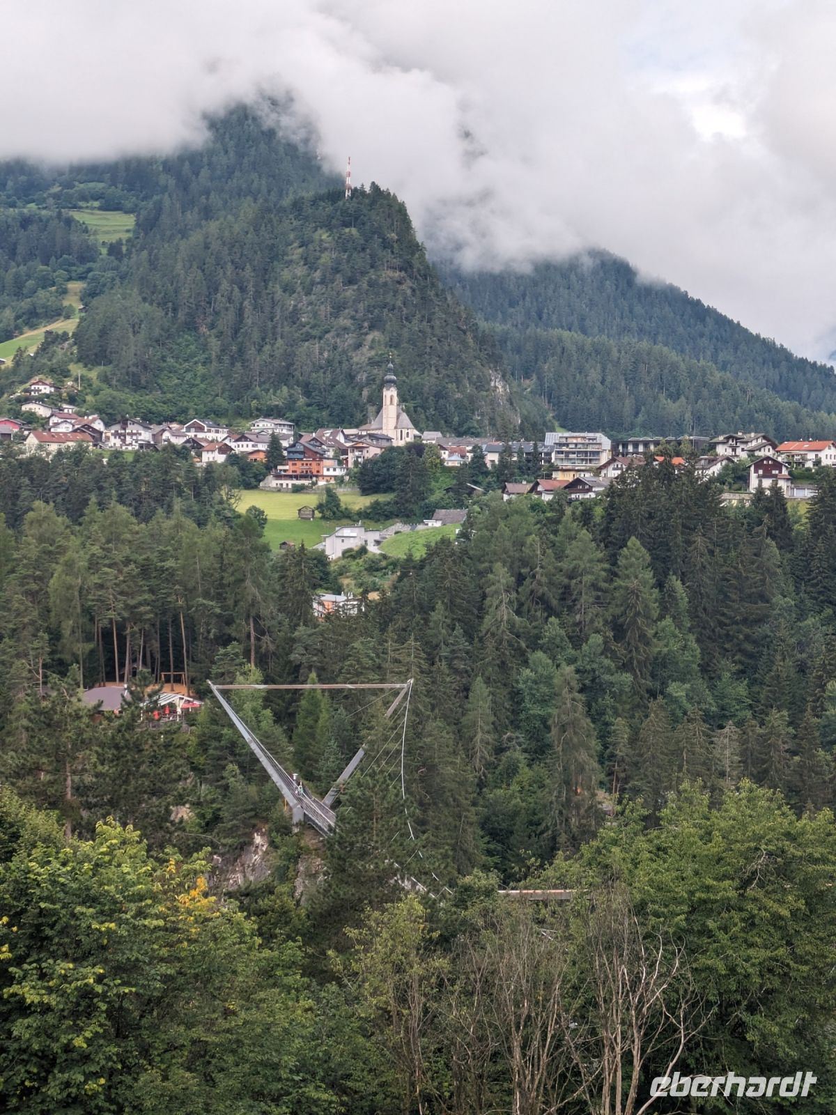 Benny Raich Hängebrücke 2 &ndash; &copy; Günter Thomas Menzel (Eberhardt TRAVEL)