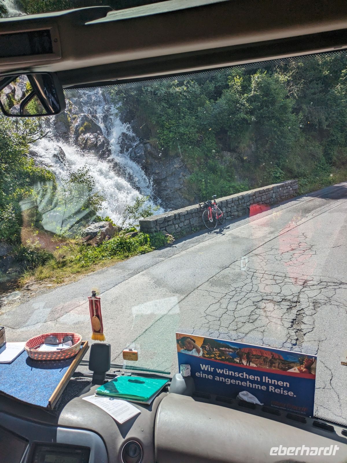 Fahrerblick &ndash; &copy; Günter Thomas Menzel (Eberhardt TRAVEL)