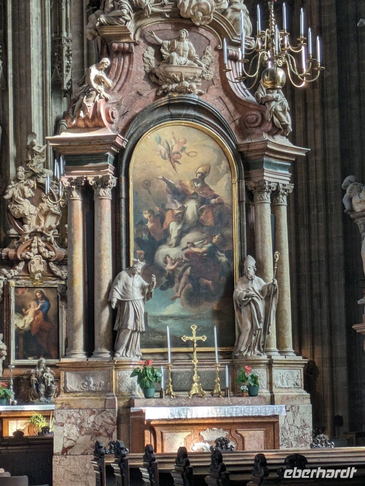 im Stephansdom 2 &ndash; &copy; Günter Thomas Menzel (Eberhardt TRAVEL)