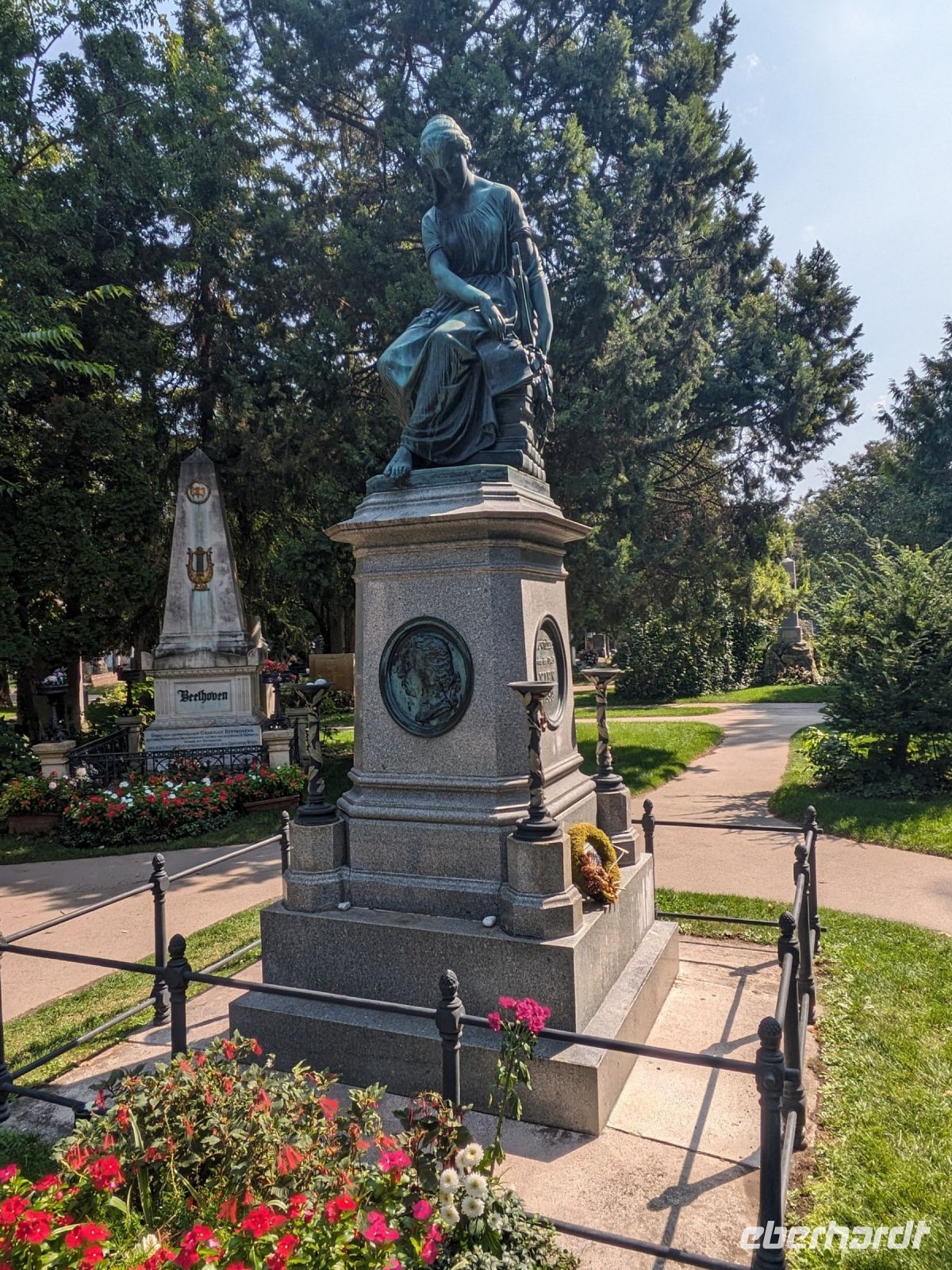 Ehrenmal für Mozart &ndash; &copy; Günter Thomas Menzel (Eberhardt TRAVEL)