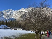 Spazierweg am Ufer