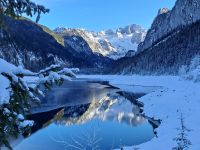 Dachstein-Wiederspiegelung &ndash; &copy; Gisela Hohlfeld (Eberhardt TRAVEL)