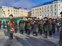 Rathausplatz Musikkapelle &ndash; &copy; Gisela Hohlfeld (Eberhardt TRAVEL)