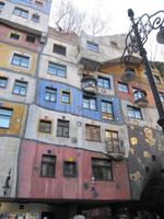Hundertwasser-Haus &ndash; &copy; Marion Kottlos (Eberhardt TRAVEL)