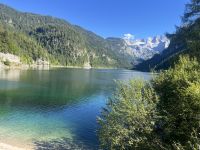 Rückkunft am Vorderen Gosausee &ndash; &copy; Vicky Kern (Eberhardt TRAVEL)