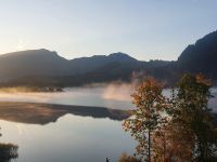 2025_Rad Walchsee-morgentlicher Nebel &ndash; &copy; Dieter Braune (Eberhardt TRAVEL)