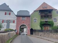 2025_Rad Walchsee-Neubeuern Stadttor &ndash; &copy; Dieter Braune (Eberhardt TRAVEL)