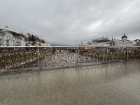 95-die Brücke über die Salzach wird auch Liebesschlossbrücke genannt &ndash; &copy; Gerd Müller (Eberhardt TRAVEL)